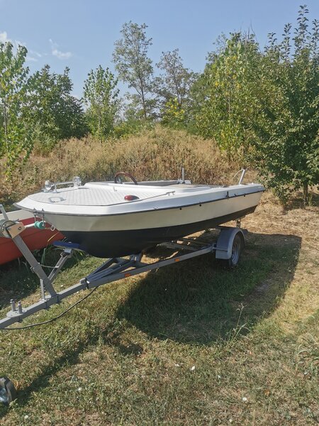 Barci fibra aduse acum Germania preturi de la 800 euro la 5